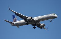 N77867 @ MCO - United 757-300 - by Florida Metal