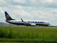 EI-EFN @ EGSS - Ryanair Boeing 737-8AS(WL) at London Stansted - by FinlayCox143