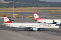 OE-LBB @ LOWW - Austrian Airlines Airbus A321 - by Thomas Ranner