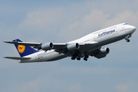 D-ABYA @ FRA - Lufthansa - by Chris Jilli