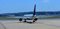 N540US @ KDCA - DCA, VA - by Ronald Barker