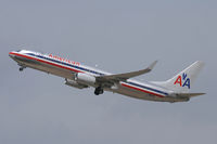N818NN @ DFW - American Airlines departing DFW Airport - by Zane Adams