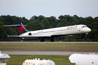 N931DN @ ORF - Delta Air Lines N931DN (FLT DAL1012) from Hartsfield-Jackson Atlanta Int'l (KATL) landing RWY 23. - by Dean Heald