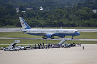 98-0001 @ ORF - Air Force One on Taxiway Charlie taxiing to the ramp after arrival on RWY 5 from Andrews AFB. - by Dean Heald