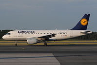 D-AIBG @ LOWW - Lufthansa Airbus 319 - by Dietmar Schreiber - VAP