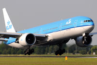 PH-BVF @ EHAM - KLM - by Martin Nimmervoll