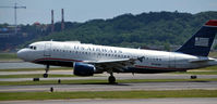 N708UW @ KDCA - Landing DCA, VA - by Ronald Barker