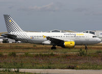 EC-JXJ @ LFBD - Taxiing holding point rwy 23 for departure... - by Shunn311