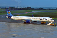 D-ABOK @ LOWL - Condor Boeing B757-330 after emergency landing in LOWL/LNZ - by Janos Palvoelgyi