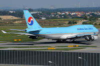 HL7486 @ VIE - Korean Air Cargo - by Chris Jilli