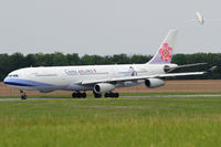 B-18806 @ VIE - China Airlines - by Joker767