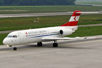 OE-LFP @ LSZH - Austrian Airlines OE-LFP Wels passing Dock B while taxiing towards it's parking position wearing AUA old c/s. A/C still in service today with Austrian Arrows op. by Tyrolean and still named Wels - by Thomas M. Spitzner