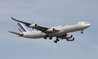 F-GLZU @ DTW - Air France A340 - by Florida Metal