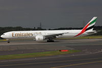 A6-EGN @ EDDL - Emirates, Boeing 777-31HER, CN: 41074/0993 - by Air-Micha