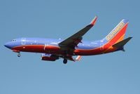 N209WN @ MCO - Southwest 737 - by Florida Metal