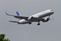 N12116 @ KORD - United Boeing 757-224, UAL990 arriving from KLAX, RWY 10 approach KORD. - by Mark Kalfas