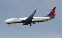 N398DA @ DTW - Delta 737-800 - by Florida Metal