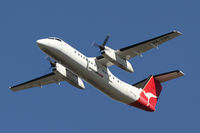 VH-TQH @ YBTL - QantasLink DHC-8 - by Thomas Ranner