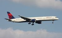 N582NW @ MCO - Delta 757-300 - by Florida Metal