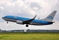 PH-BGD @ EHAM - KLM Boeing - by Jan Lefers