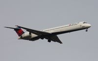 N901DA @ DTW - Delta MD-90 - by Florida Metal