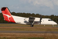 VH-SDA @ YBBN - QantasLink DHC-8 - by Thomas Ranner