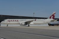 A7-AID @ LOWW - Qatar Airways Airbus 321 - by Dietmar Schreiber - VAP