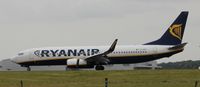 EI-DHT @ EGSS - Ryanair Boeing 737-800 at London Stansted - by FinlayCox143