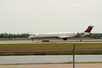 N904XJ @ RSW - Cleared for take off at RSW - by Mauricio Morro