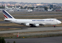 F-GIUC @ LFBO - Taxiing to the Cargo area via Airbus taxiways... - by Shunn311