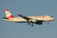 OE-LBV @ LOWW - Austrian Airlines A320 - by Andy Graf-VAP