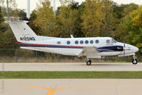 N125NQ @ 06C - rolling out after landing - by John Meneely