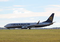 EI-EGB @ EGSS - Ryanair Boeing 737-800 at London Stansted - by FinlayCox143
