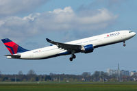N820NW @ EHAM - Delta Airlines - by Thomas Posch - VAP