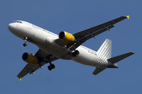 EC-LAB @ EGLL - Airbus A320-214 [2761] (Vueling Airlines) Home~G 15/03/2010 - by Ray Barber
