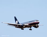 XA-OAM - Landing at JFK - by gbmax