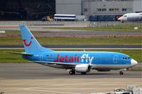 OO-JAT @ EBBR - Boeing 737-5K5 [24927] (Jetairfly) Brussels~OO 13/08/2010. Taxiing in having just arrived. - by Ray Barber