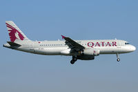 A7-AHJ @ BUD - Qatar Airways - by Chris Jilli