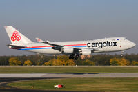 LX-TCV @ BUD - Cargolux - by Chris Jilli