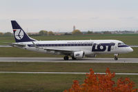 SP-LIA @ LOWW - LOT Embraer 170 - by Thomas Ranner