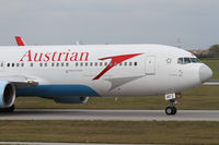OE-LAT @ LOWW - Austrian (Tyrolean) Boieng 767 - by Thomas Ranner