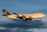 HZ-AIU @ LOWW - Saudi Arabian 747-200 - by Andy Graf-VAP
