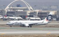 N558AS @ KLAX - Boeing 737-800 - by Mark Pasqualino