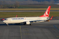 TC-JYH @ VIE - Turkish Airlines - by Chris Jilli