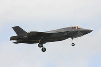 168718 @ NFW - Lockheed F-35B landing at NASJRB Fort Worth