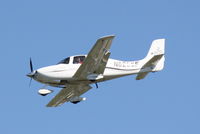 N625SF @ KSRQ - Cirrus Sr-20 (N625SF) arrives at Sarasota-Bradenton International Airport - by jwdonten