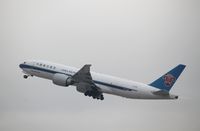 B-2081 @ KLAX - Boeing 777-F1B