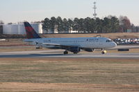 N325US @ KCLT - DELTA - by J.B. Barbour