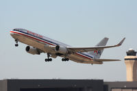 N370AA @ DFW - American Airlines departing DFW Airport - by Zane Adams