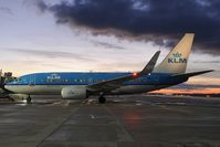 PH-BGU @ LOWW - KLM Boeing 737-700 - by Dietmar Schreiber - VAP